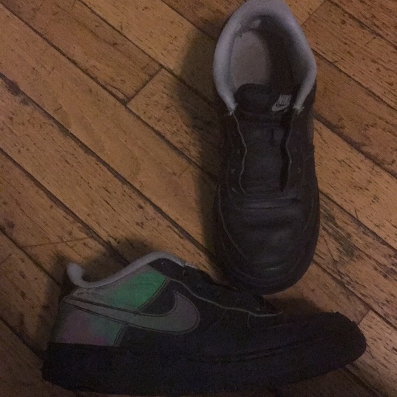 Nike’s - Picture 1 of 1